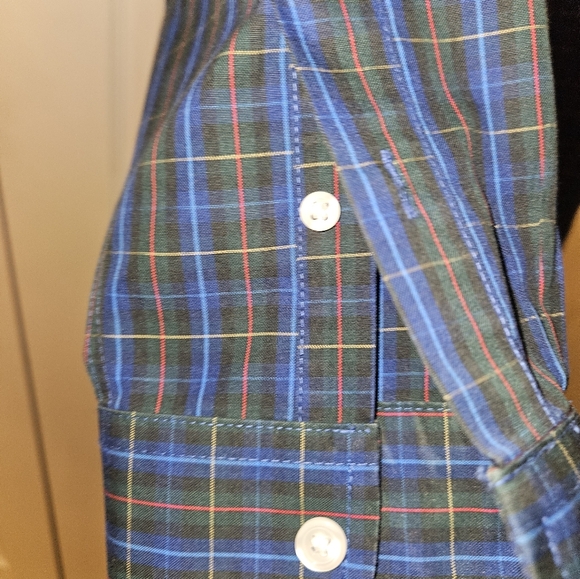 L.L. Bean Men's Wrinkle Free Dress Shirt - Picture 3 of 4